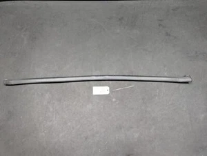 Front Right Door Lower Weatherstrip 2019 GMC YUKON XL 23253587 2015 2016 - 2020 - Picture 1 of 12