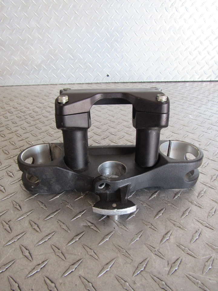 13 Ducati Multistrada 1200S 1200 2013 abrazadera de árbol triple superior Foto 1 de 4