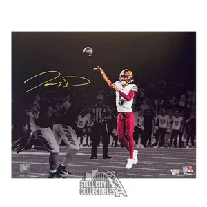 Jayden Daniels Autographed Washington Commanders 16x20 Football Photo - Fanatics - Picture 1 of 1