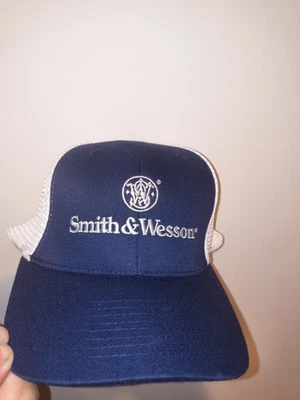 Chapéu ajustável Smith & Wesson masculino tamanho G/XL  - Imagem 1 de 3