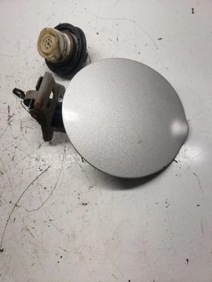 Puerta de llenado de combustible Explorer 2005 1053954 Foto 1 de 4