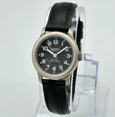 Vintage 1980s Women's ARMITRON Awatch Silver Tone & Black Classic Watch, 28mm - Image 1 of 4