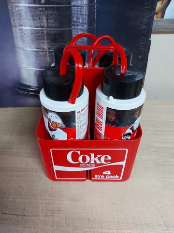 Vintage Coca Cola Bottles Wayne Gretzky Great Shape With Carrier Used Cover