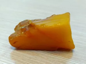 PEPITA TUORLO D'AMBRA REALE 40 MILIONI DI ANNI 8 gr Baltico NATURALE #15 - Foto 1 di 5