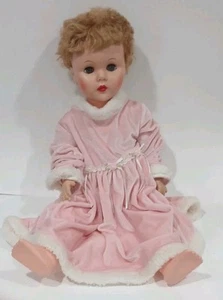 Vintage 25" Uneeda Sleepy Eyed Doll Rooted Curly Reddish Blond Hair In Nightgown - Picture 1 of 9