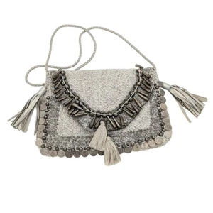 Anthropologie IbBan grau Perlen Crossbody Kona Clutch Münze Perlen Quasten Boho - Bild 1 von 12