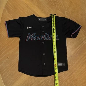 Miami Marlins Jersey - Size 7 - Picture 1 of 3