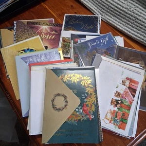 Weihnachtskarten 175 plus Posten mit Umschlägen religiöse Natur Tiere strukturiert - Bild 1 von 12