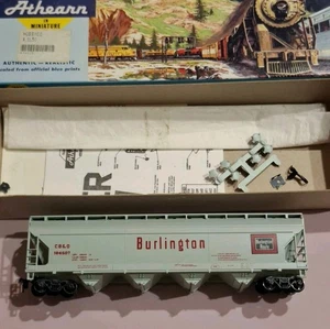 Athern HO scale BURLINGTON Centre Flow Toy Model Railway Train Freight Carriage - Picture 1 of 8