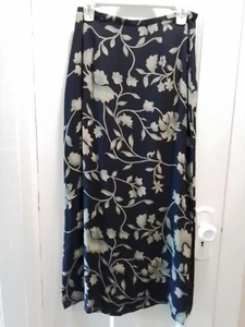 Vintage NWOT FIELD MANOR Modern Classics Silk Midi Skirt Size A Line Blue Floral - Picture 1 of 11