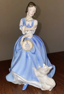 1987 Royal Doulton "Lorraine" Figurine HN3118 English Fine Porcelain EXC. - Image 1 of 4