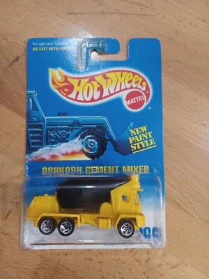 1992 Vintage Hot Wheels OSHKOSH CEMENT MIXER #269 w/ 5 Spokes - Image 1 of 4