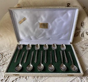 Antica scatola 12 cucchiaini caffè -metallo argentato - arte della tavola - Foto 1 di 6