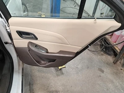 Used Rear Right Door Interior Trim Panel fits: 2015 Chevrolet Malibu  Grade A Foto 1 de 4