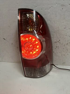 OEM 2008 2009 2010 2011 2012 2013 2014 2015 TOYOTA TACOMA RH SIDE LED TAIL LIGHT - Image 1 of 4