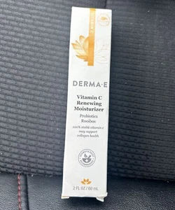 DERMA E Vitamin C Renewing Moisturizer 2 oz Exp5/2026 #3604 - Picture 1 of 3