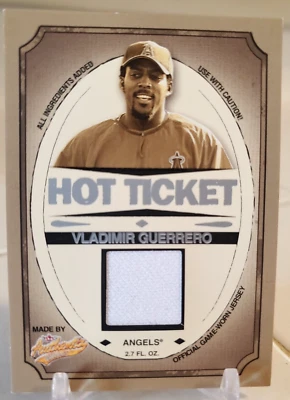 Tarjeta parche reliquia camiseta Fleer Vladimir Guerrero 2005 usada en juegos Angels #HT-VG SP Foto 1 de 2