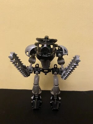 LEGO Bionicle - 8566 Toa Nuva Onua - 2002 Retired - Image 1 of 4