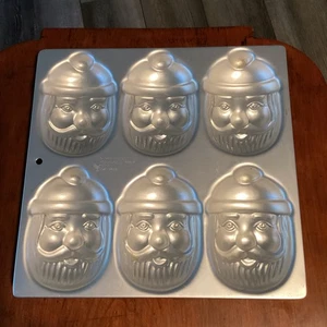Vintage Wilton Cake Pan Santa Claus 1983 502-3878 Muffin Jello Mold Never Used - Picture 1 of 5