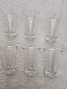 6 schöne Schnaps Gläser - Bild 1 von 3
