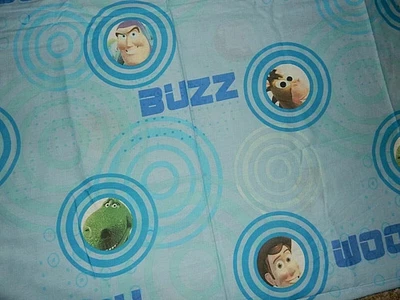 6G LN Disney Pixar ИСТОРИЯ ИГРУШЕК Круги хлопковая смесь Двойная Плоская Простыня {Ткань} - Изображение 1 из 2