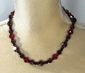 Collar Liz Claiborne facetado cuentas 18 a 20 pulgadas de largo - Vintage - Imagen 1 de 8