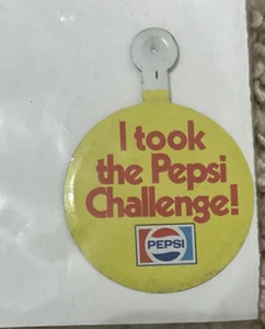 Pin Pepsi Challenge 1975 vintage sin usar - Imagen 1 de 2