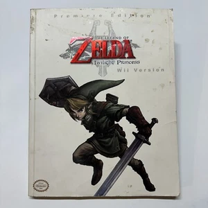 The Legend of Zelda Twilight Princess Strategy Guide Premiere Edition Wii - Picture 1 of 3