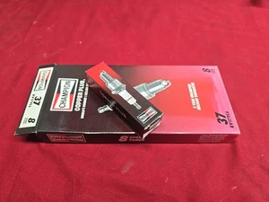 Vintage Champion 8ct Spark Plugs 37 / RV17YC6 - Picture 1 of 3
