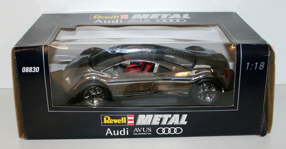REVELL 1/18 08830 AUDI AVUS QUATTRE SILVER - Image 1 of 2