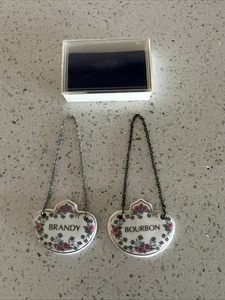 2 Vintage Kingsley Bourbon & Brandy Bone China Dekanter Flasche Etikett Etiketten - Bild 1 von 6