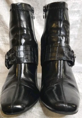 Botines Etienne Aigner Babette negros de cuero sintético con tacón botín para mujer 7,5 Foto 1 de 4