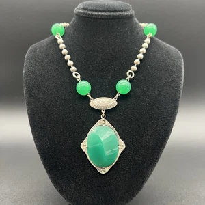 Antique Art Deco Czech Peking Glass & Filigree 24" Necklace In Jade Green - Picture 1 of 18