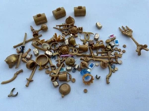 lot playmobil accessoires dorés - Picture 1 of 7