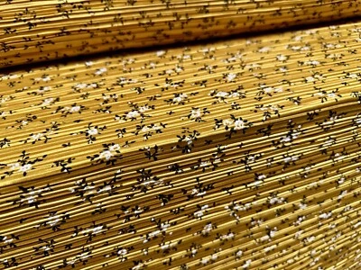 Stretch Plissé Pleated Satin Fabric, Per Metre - Ditsy Print - Yellow Gold — 第 1/3 张图片