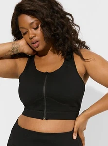 NWT Torrid Low-Impact Wireless Zip Racerback Active Black Sports Bra 3 3X 22-24 - Picture 1 of 2