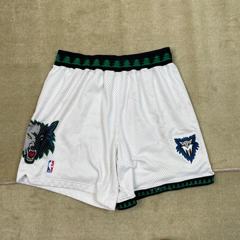 Minnesota Timberwolves Shorts Mens Extra Large XL White Nba Starter Vintage Cover