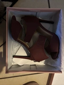 Women’s burgundy dress shoes size 8 - Picture 1 of 1