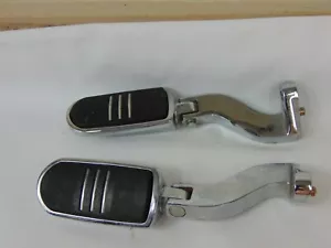 CHROME HARLEY DAVIDSON MOTORCYCLE FOOT PEG & MOUNT LOT PASSENGER MALE MOUNT - Picture 1 of 5