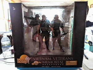 21st Century Toys Vietnam Veterans Memorial Action Figures - Picture 1 of 5