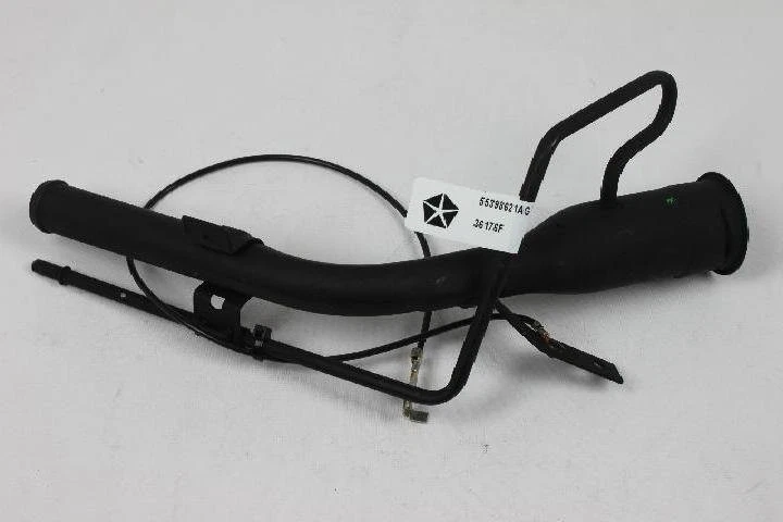 For Ram 1500 2012-2013 Mopar 55398621AG Fuel Filler Overflow Tube Foto 1 de 4