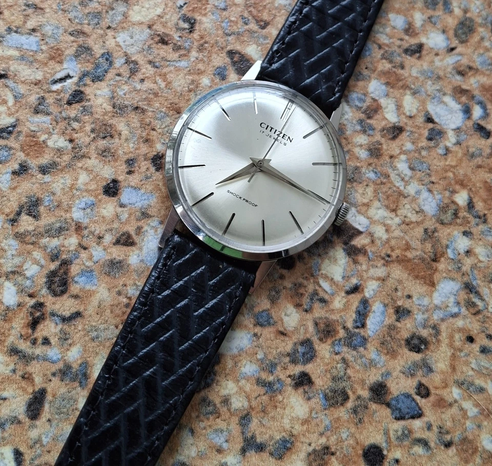 Vintage Citizen 17 Jewels carica manuale ottobre 1967 JDM - Immagine 1 di 4