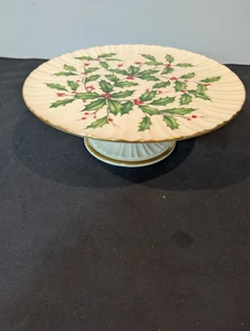 Lenox Holiday Cake Stand Pedestal 11" Porcelain Holly Berry Gold Trim - Picture 1 of 7