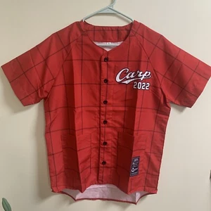Maglia Hiroshima Carp fan club edizione limitata 2022 con due tasche frontali. Taglia S. - Foto 1 di 11