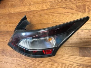 2012-2014 NISSAN MAXIMA OEM Passenger Right Side Taillight Lamp Assembly - Picture 1 of 15