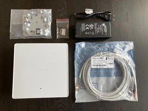 Sophos APX 740 - Wireless Access Point + PoE injektor [A740TCHNEU] - Afbeelding 1 van 4