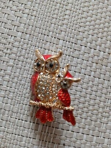 Red Owl Brooch Unbranded New - Picture 1 of 1