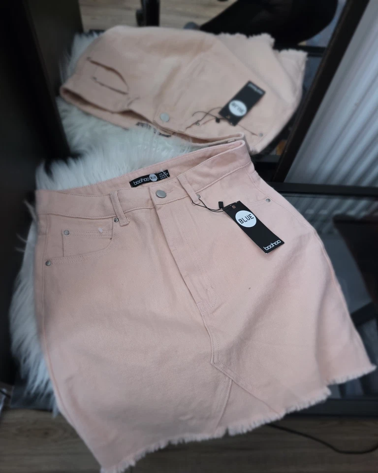 Boohoo baby pink denim skirt, Size 10 - Image 1 of 4