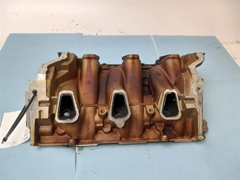 Chevrolet Impala FI 2009-2011 DOHC colector de admisión Foto 1 de 4