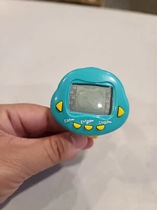 Manley Toy Quest Vintage Virtual Pet Watch Electronic Game Rare HTF For Parts - Picture 1 of 7